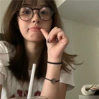 无言的山丘